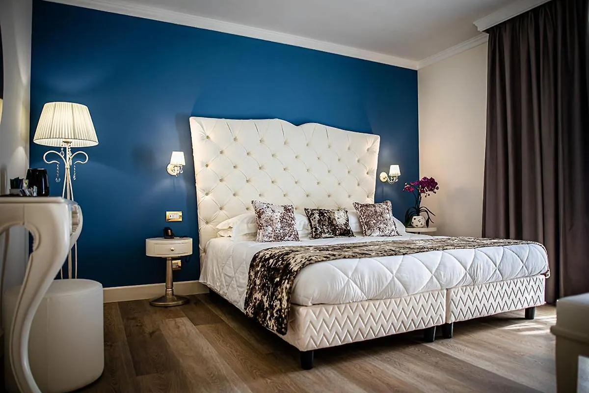 Hotel Ca' D'Oro Tre Stelle Superior Adults Only Bibione 3*,