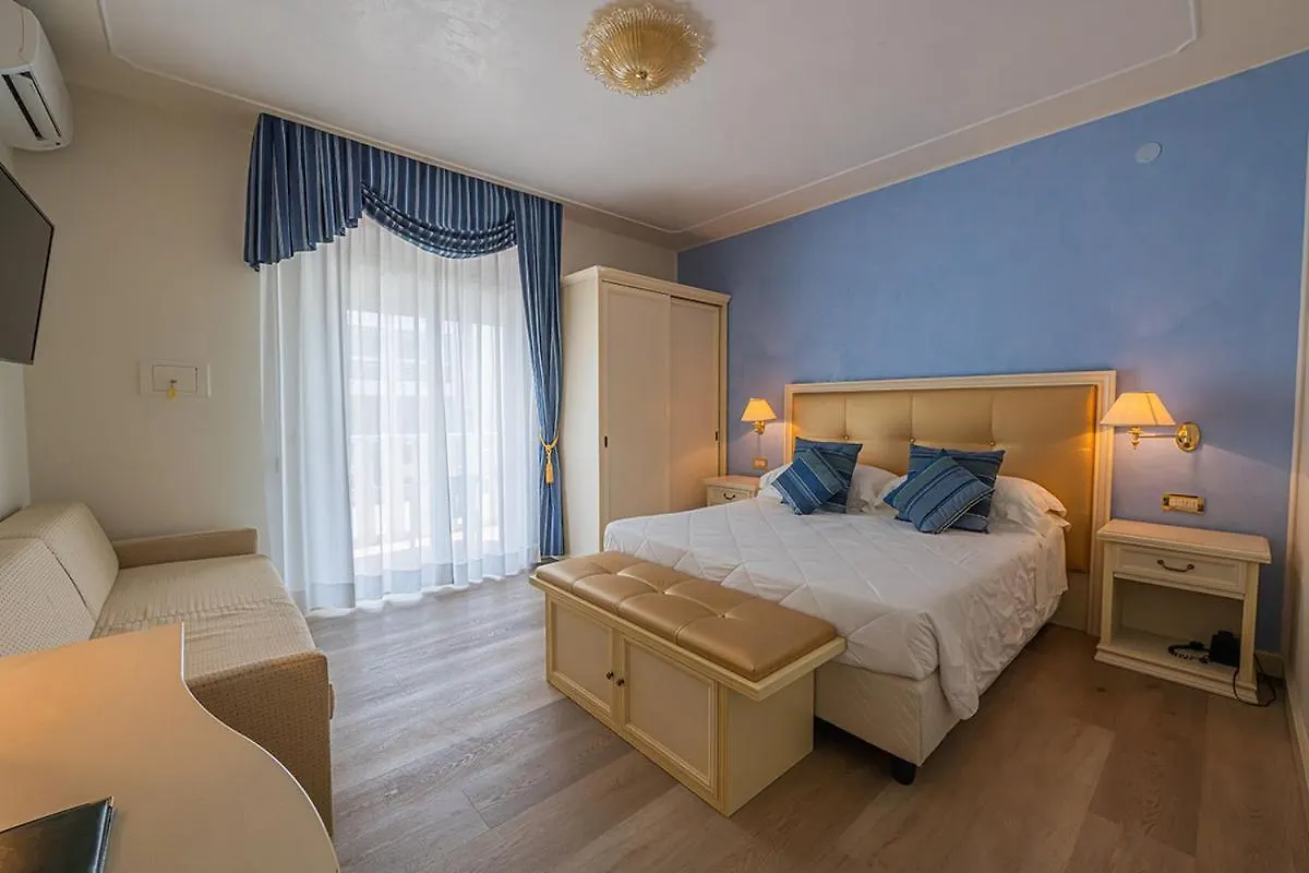 ***  Hotel Ca' D'Oro Tre Stelle Superior Adults Only Bibione Italy