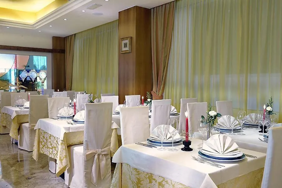 Hotel Ca' D'Oro Tre Stelle Superior Adults Only Bibione 3*,